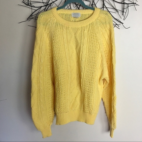 Vintage yellow cable knit sweater. South channel - Picture 10 of 11